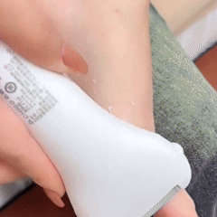 REMOVEDOR DE CALLOS Y EXFOLIANTE DE PIES